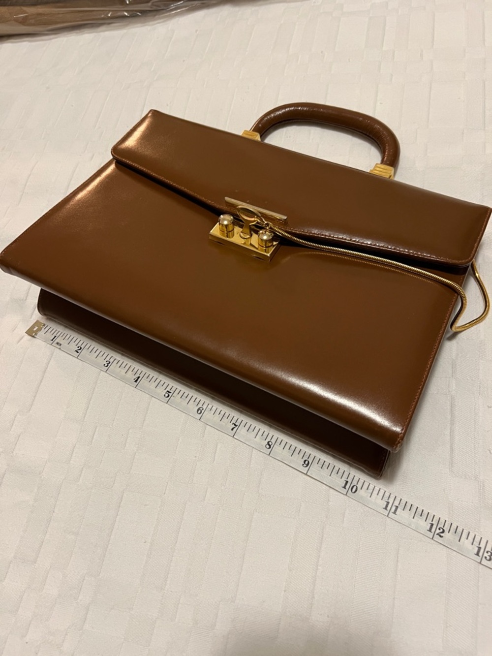 VINTAGE CLASSIC BROWN TOP HANDLE SATCHEL HANDBAG GOLD HARDWARE - Picture 8 of 10